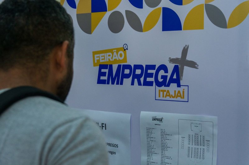 Exposição “Livros Proibidos” reúne obras censuradas em BC