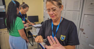 Navegantes leva serviços gratuitos ao Volta Grande