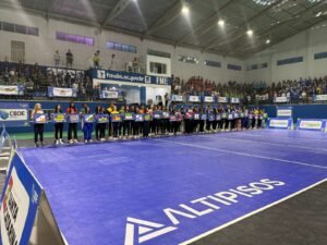 Balneário Camboriú abre Jogos Escolares de Vôlei Sub-18