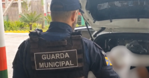 Homem procurado por agressão física é preso em Itajaí