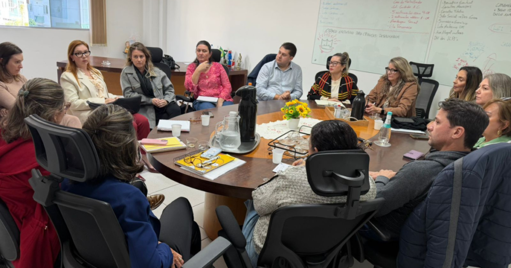 Itajaí inicia organização para mudança de crianças acolhidas