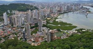 Itajaí anuncia plataformas para processos e serviços públicos