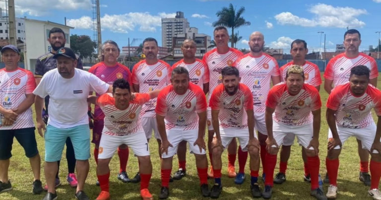 Itajuba FC transforma desconfiança em título entre os veteranos