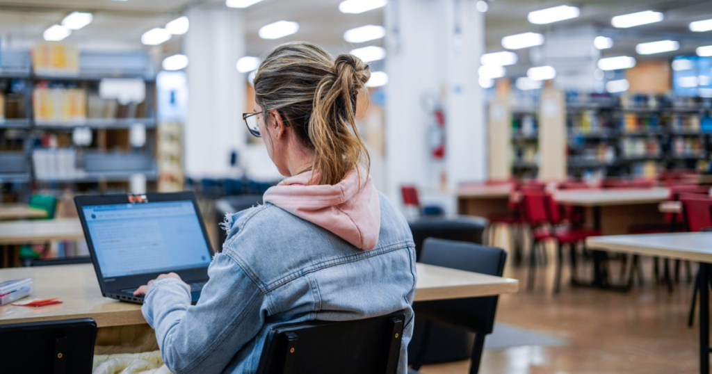 Estudantes já podem se inscrever no Universidade Gratuita