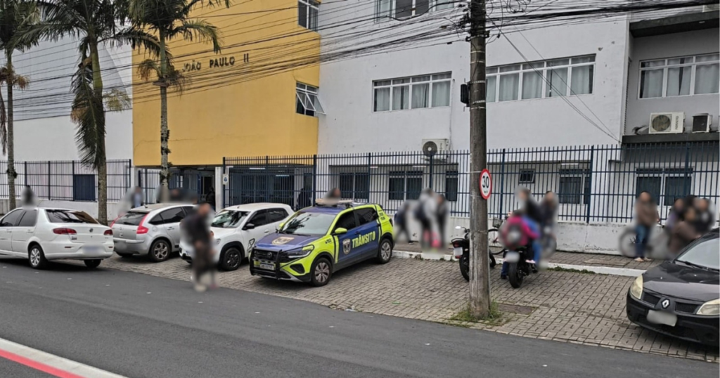 Fiscalização de motocicletas em Itajaí ocorre no Cordeiros