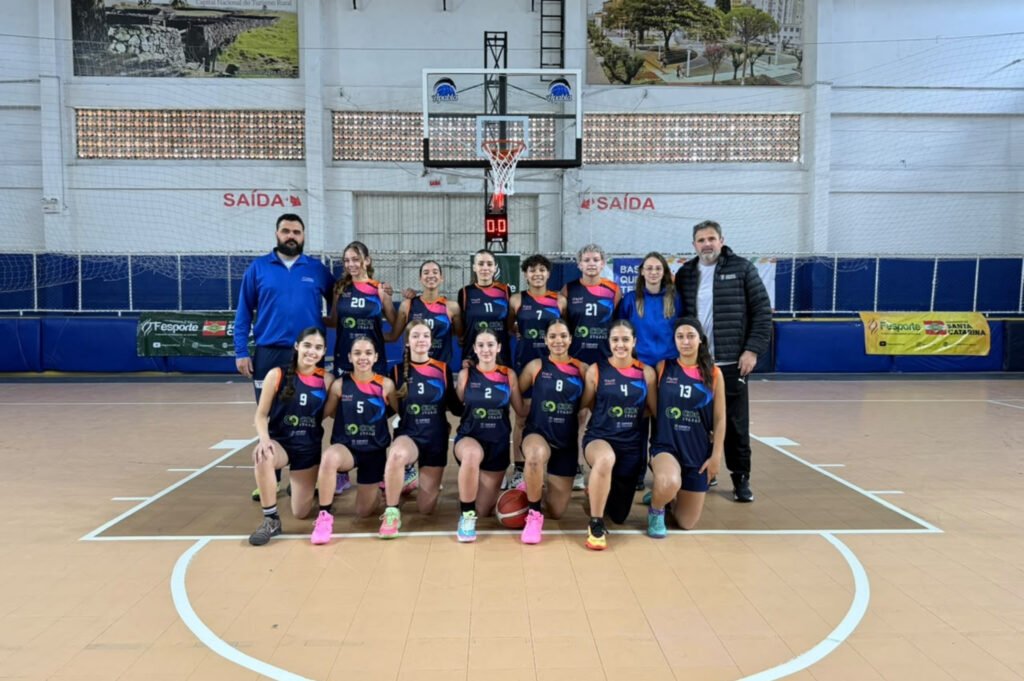 Itajaí conquista três vitórias no primeiro dia da OLESC em Lages