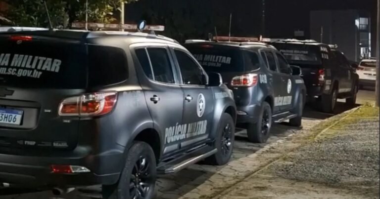 pai-preso-filha-4-anos-carcere-privado-barra-velha