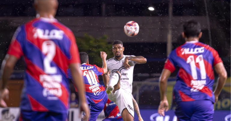Marcílio Dias aposta em histórico recente positivo contra o Figueirense para poder virar a chave na Copa SC